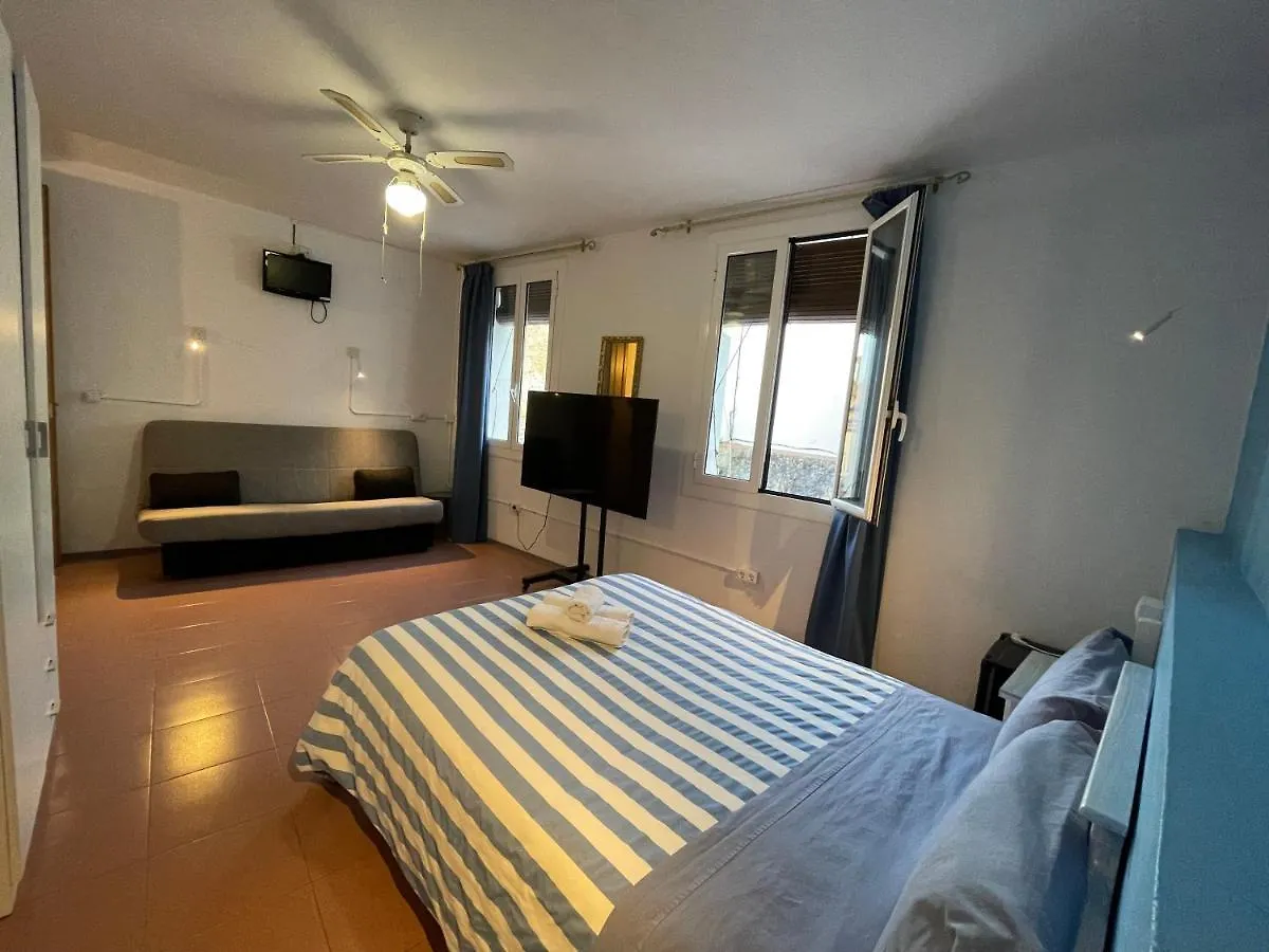 P&R Hostals Can Tort Tossa de Mar Spanien